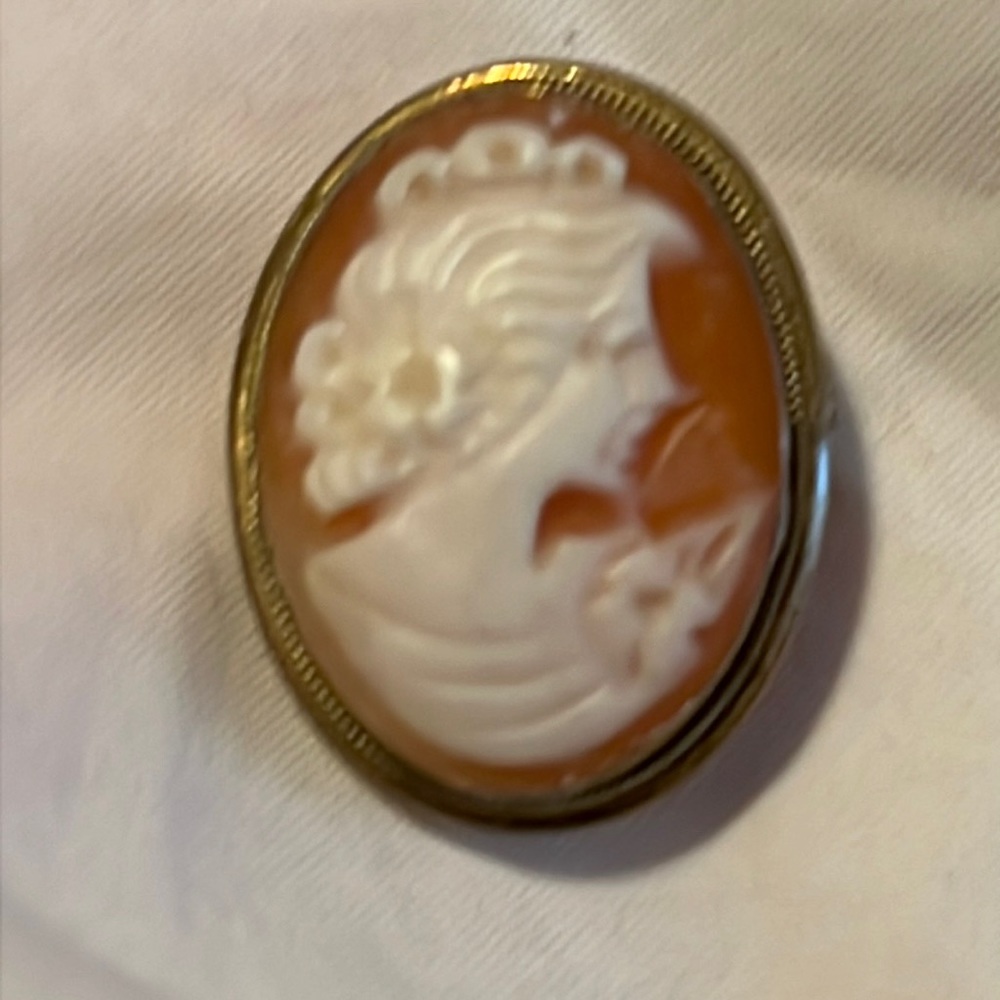 ANTIQUE VICTORIAN 800 INTERNATIONAL SILVER CAMEO PENDANT/BROOCH